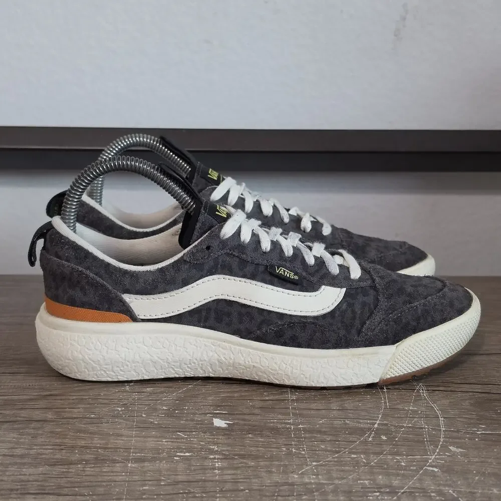 Vans UltraRange EXO SE Women's Athletic Skate Shoes Sneakers Size 7 Gray Cheetah